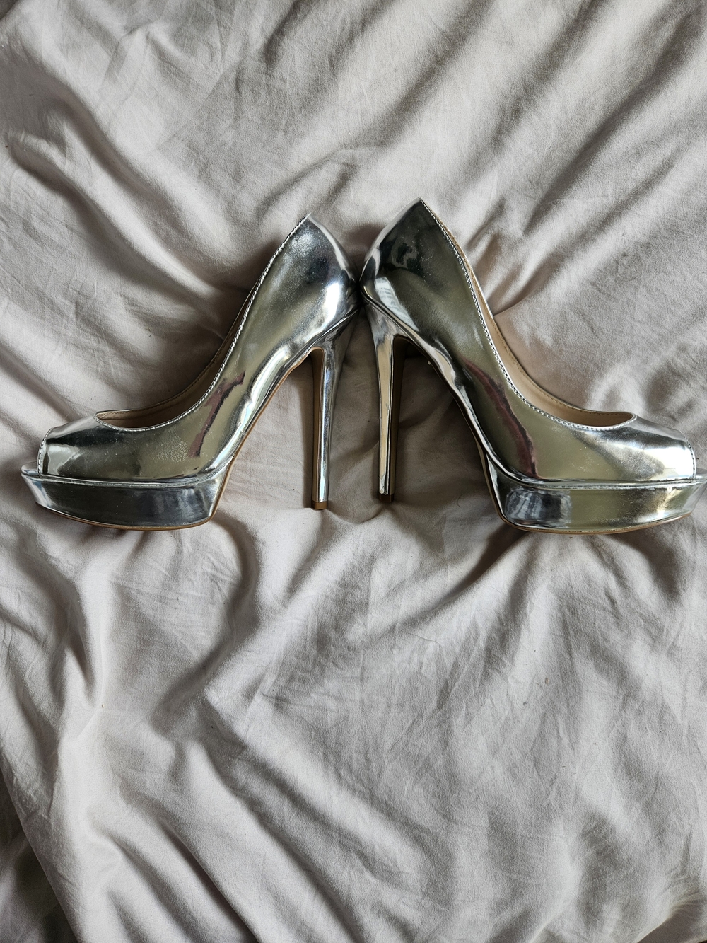 Le Chateau Sz 8 Metallic Silver Peep-Toe 1" Platform 5" High Heels